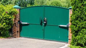 An automated gate in need of automated gate maintenance